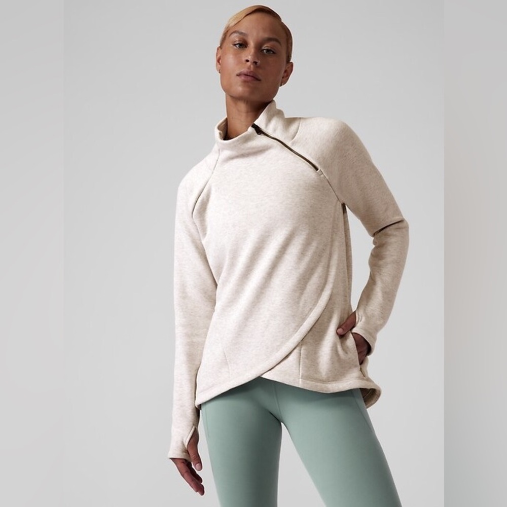 NWOT Athleta Cozy Karma Asym Pullover
